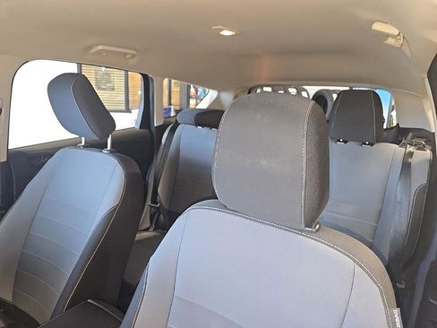 Used 2019 Ford Escape S image 22