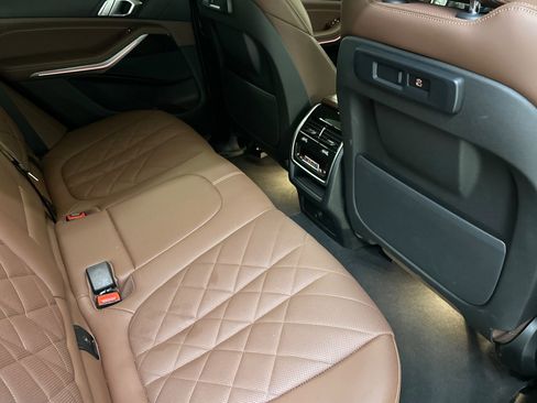 Used 2023 BMW X5 sDrive40i w/ Climate Comfort Package image 30