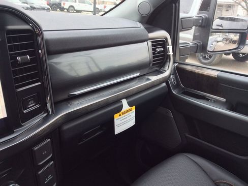 New 2026 Ford F350 Lariat w/ FX4 Off-Road Package image 41