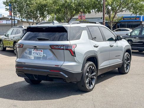 Used 2025 Chevrolet Equinox RS w/ Safety and Technology Package image 4