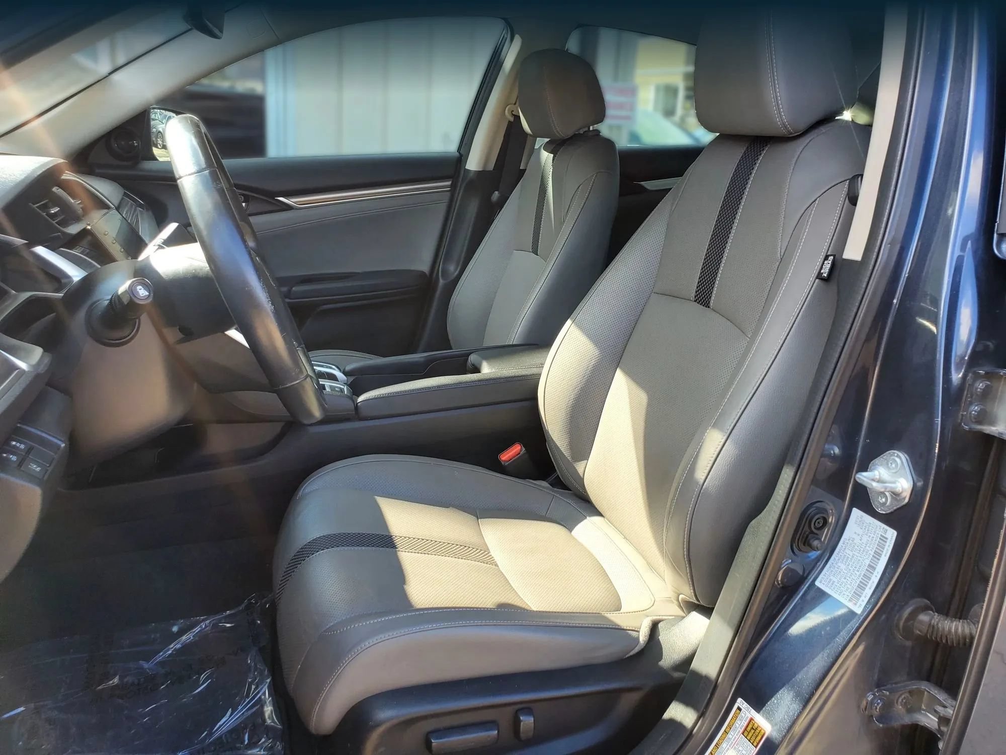 Used 2021 Honda Civic EX-L image 30