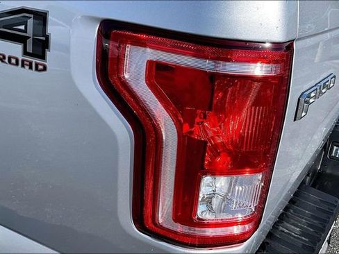 Used 2017 Ford F150 XLT w/ Equipment Group 302A Luxury image 23