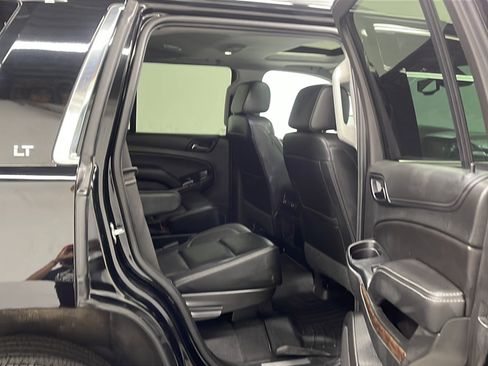 Used 2020 Chevrolet Tahoe LT w/ Max Trailering Package AWD/4WD image 20