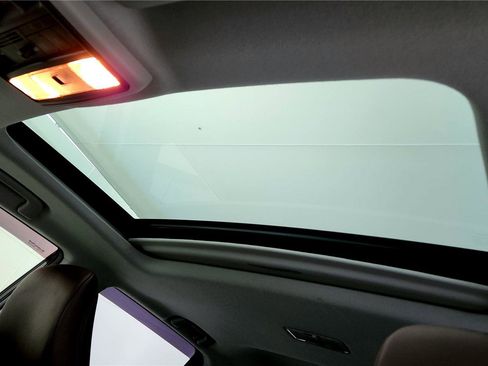 Certified 2018 Toyota 4Runner Limited image 23