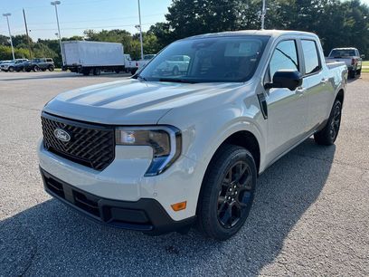 New 2025 Ford Maverick Lariat w/ Black Appearance Package