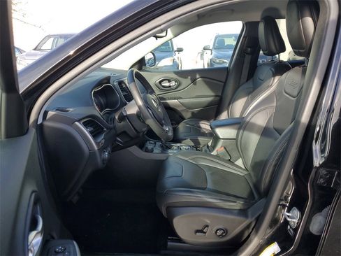 Used 2021 Jeep Cherokee Latitude Lux image 10