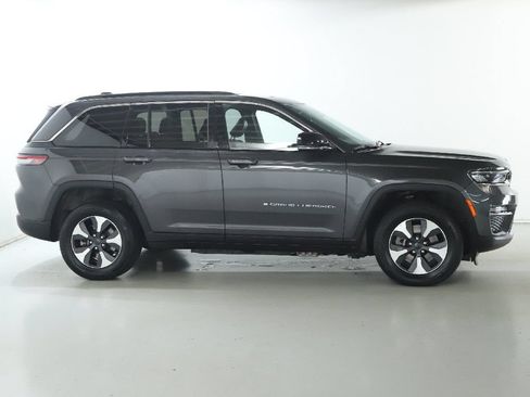 Used 2024 Jeep Grand Cherokee Limited 4xe AWD/4WD image 11