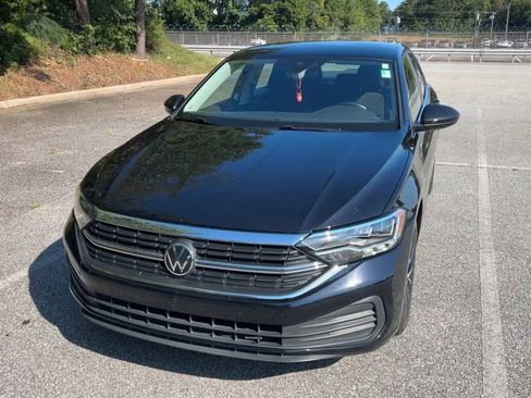Used 2024 Volkswagen Jetta S image 23