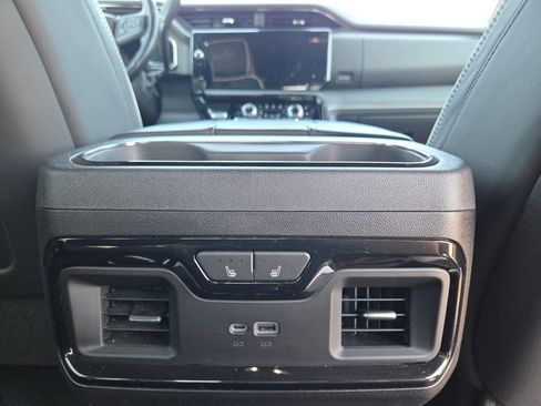 Used 2024 GMC Sierra 2500 AT4X w/ AT4X AEV Edition AWD/4WD image 42