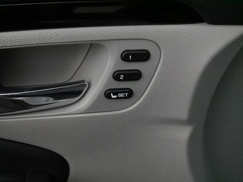 Used 2018 Honda Ridgeline RTL-E image 19