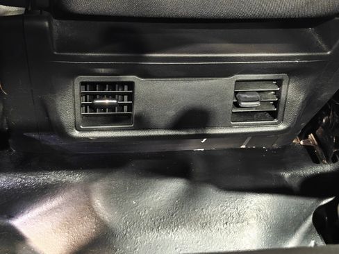 Used 2022 Chevrolet Silverado 1500 W/T w/ WT Fleet Convenience Package AWD/4WD image 29