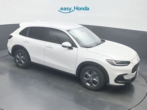 New 2026 Honda HR-V LX image 18