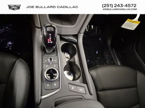 New 2026 Cadillac XT5 Luxury image 29