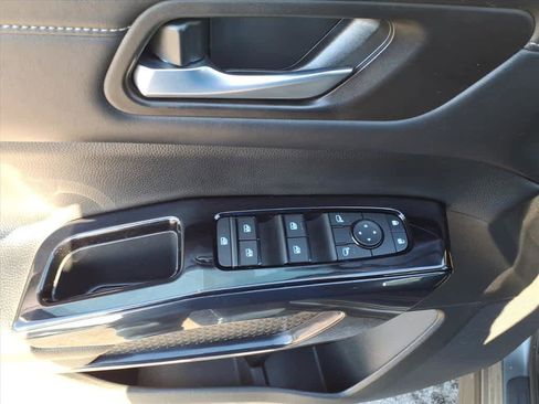 Certified 2022 Nissan Pathfinder S image 16