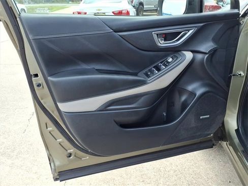 Used 2023 Subaru Forester Limited image 21