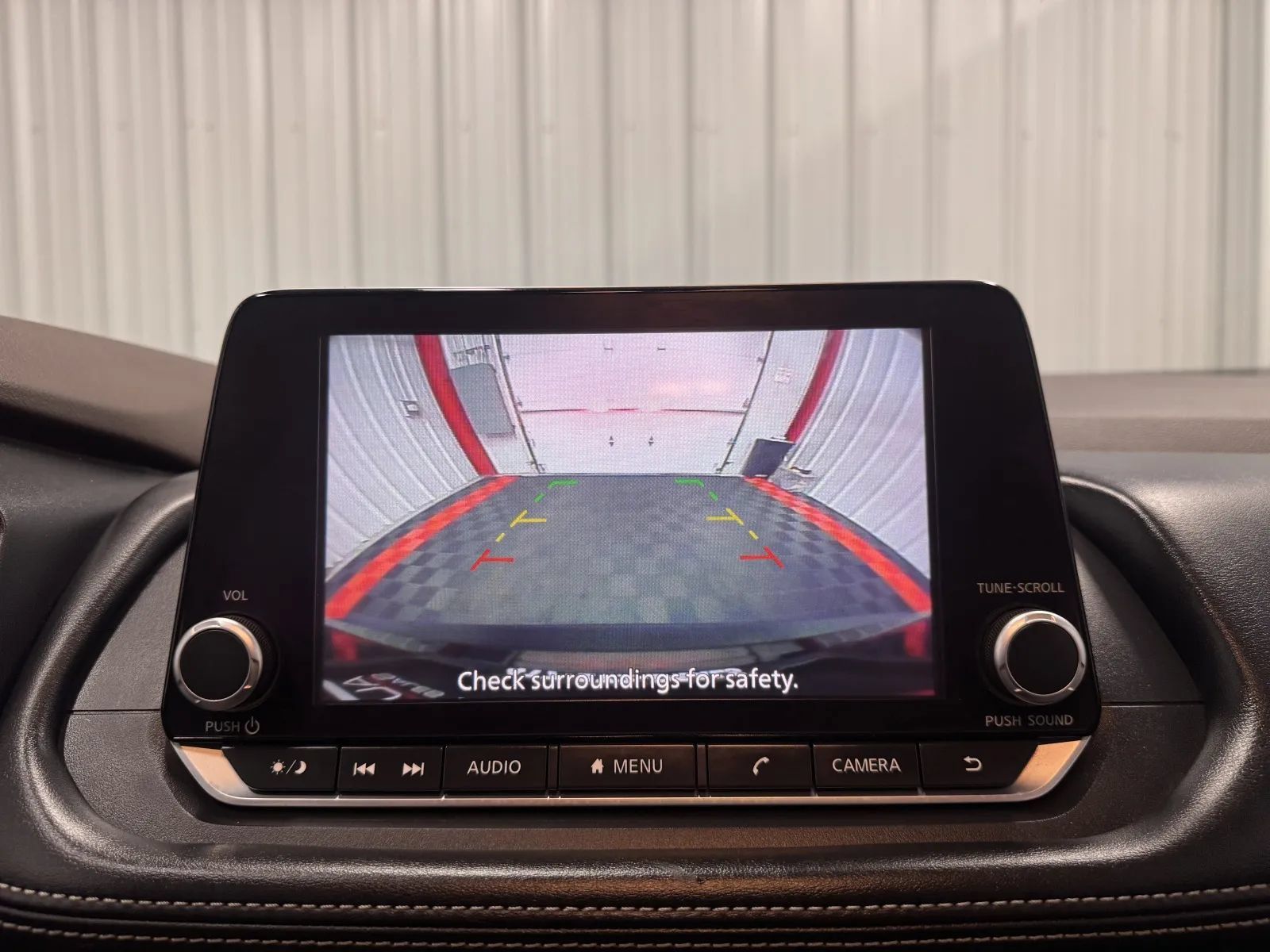 Used 2021 Nissan Rogue S AWD/4WD image 29