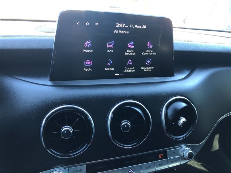 Used 2018 Kia Stinger GT2 AWD/4WD image 14