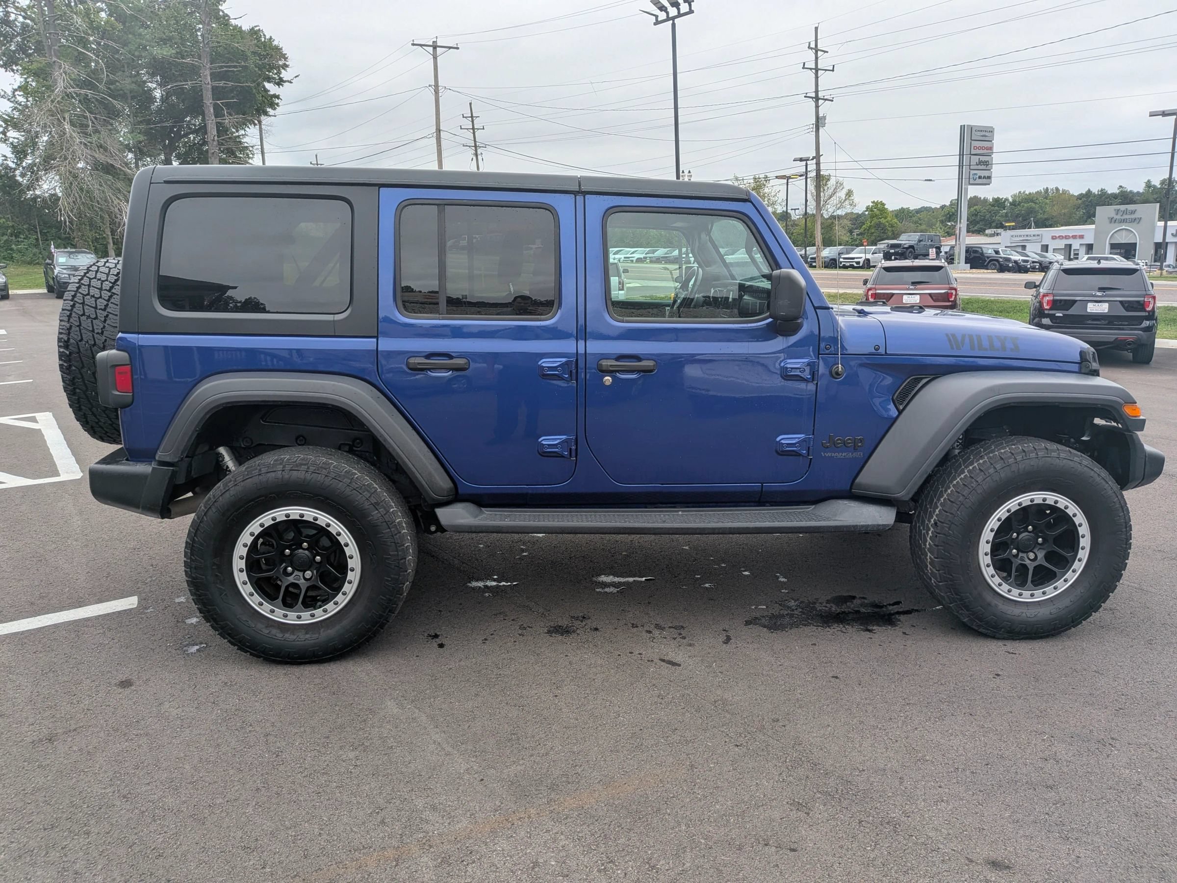 Used 2020 Jeep Wrangler Unlimited Sport AWD/4WD image 7