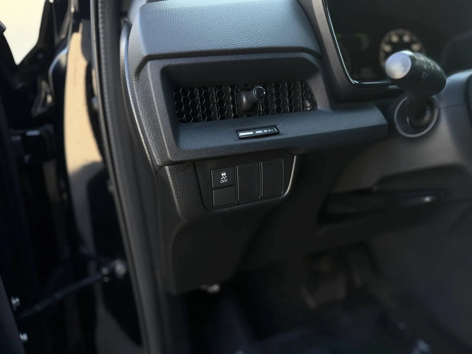 Used 2025 Honda CR-V Sport image 26