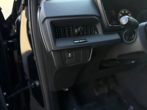 Used 2025 Honda CR-V Sport image 26