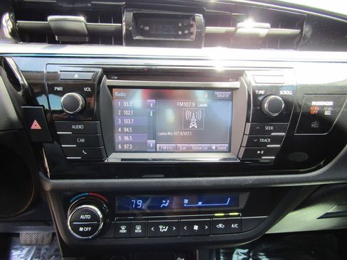 Used 2015 Toyota Corolla S FWD image 16