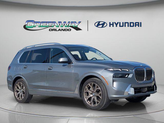 Used 2023 BMW X7 xDrive40i w/ Parking Assistance Package AWD/4WD image 2