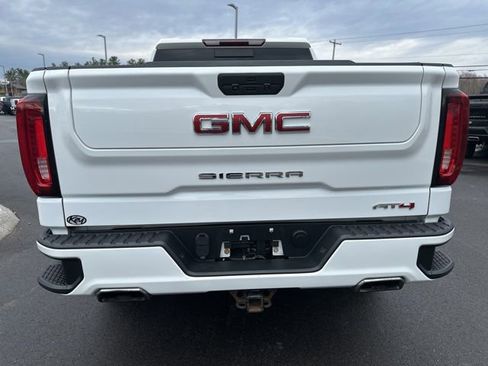 Used 2021 GMC Sierra 1500 AT4 w/ AT4 Preferred Package AWD/4WD image 4