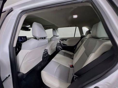 Used 2024 Toyota RAV4 XLE Premium image 21