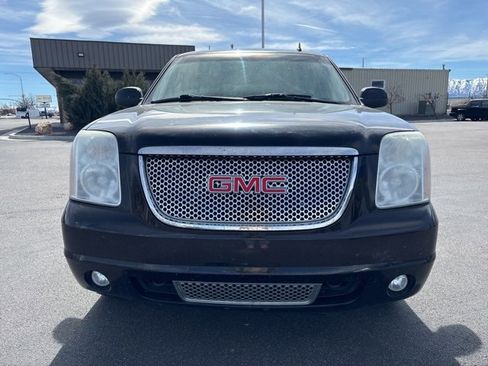 Used 2013 GMC Yukon Denali image 8