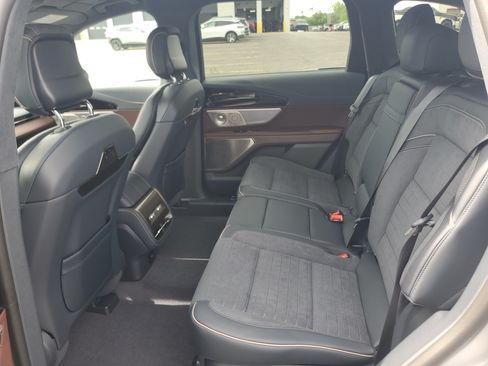 New 2026 Lincoln Nautilus Black Label AWD/4WD image 28