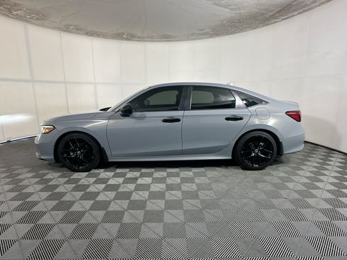 Used 2025 Honda Civic Sport image 6