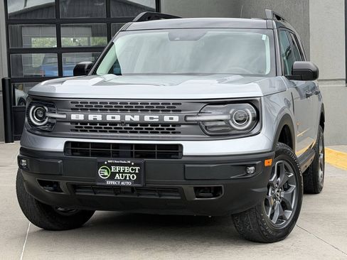 Used 2022 Ford Bronco Sport Badlands AWD/4WD image 3