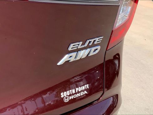 Used 2021 Honda Pilot Elite image 9