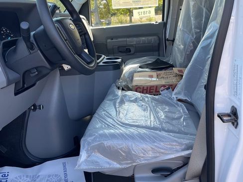 New 2025 Ford E-350 and Econoline 350 Super Duty w/ Power Equipment Group image 10