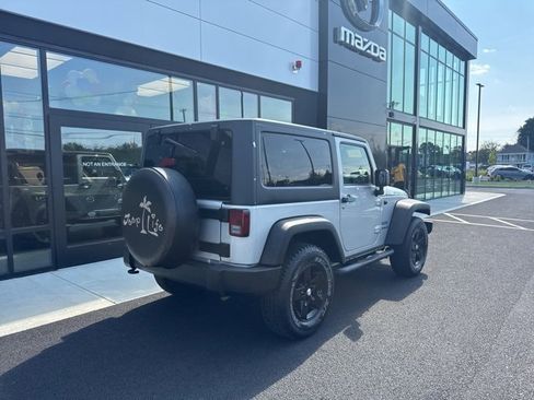 Used 2011 Jeep Wrangler Sport image 3