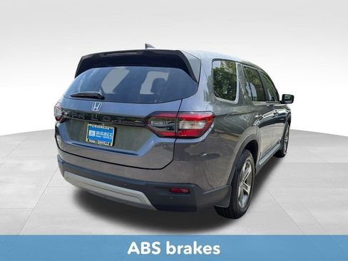 Used 2025 Honda Pilot EX-L image 8