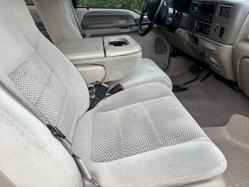 Used 2001 Ford F250 XLT AWD/4WD image 19