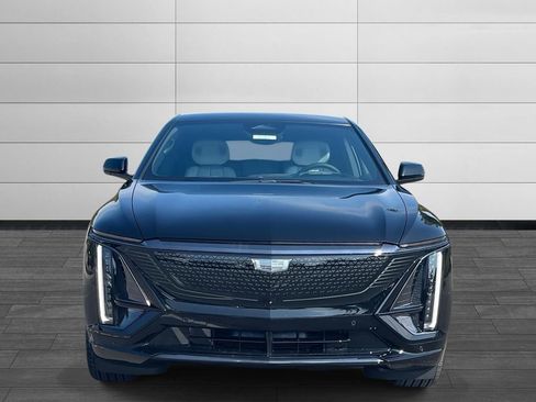 New 2026 Cadillac Lyriq Signature Sport image 8