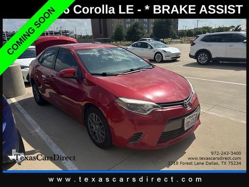 Used 2016 Toyota Corolla LE FWD image 2