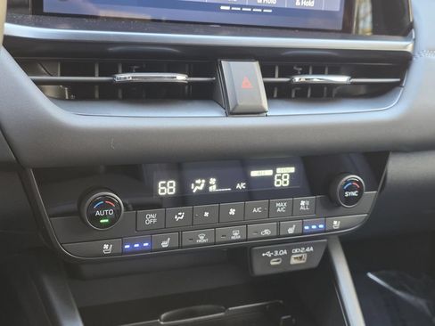 New 2026 Subaru Outback Touring XT AWD/4WD image 32