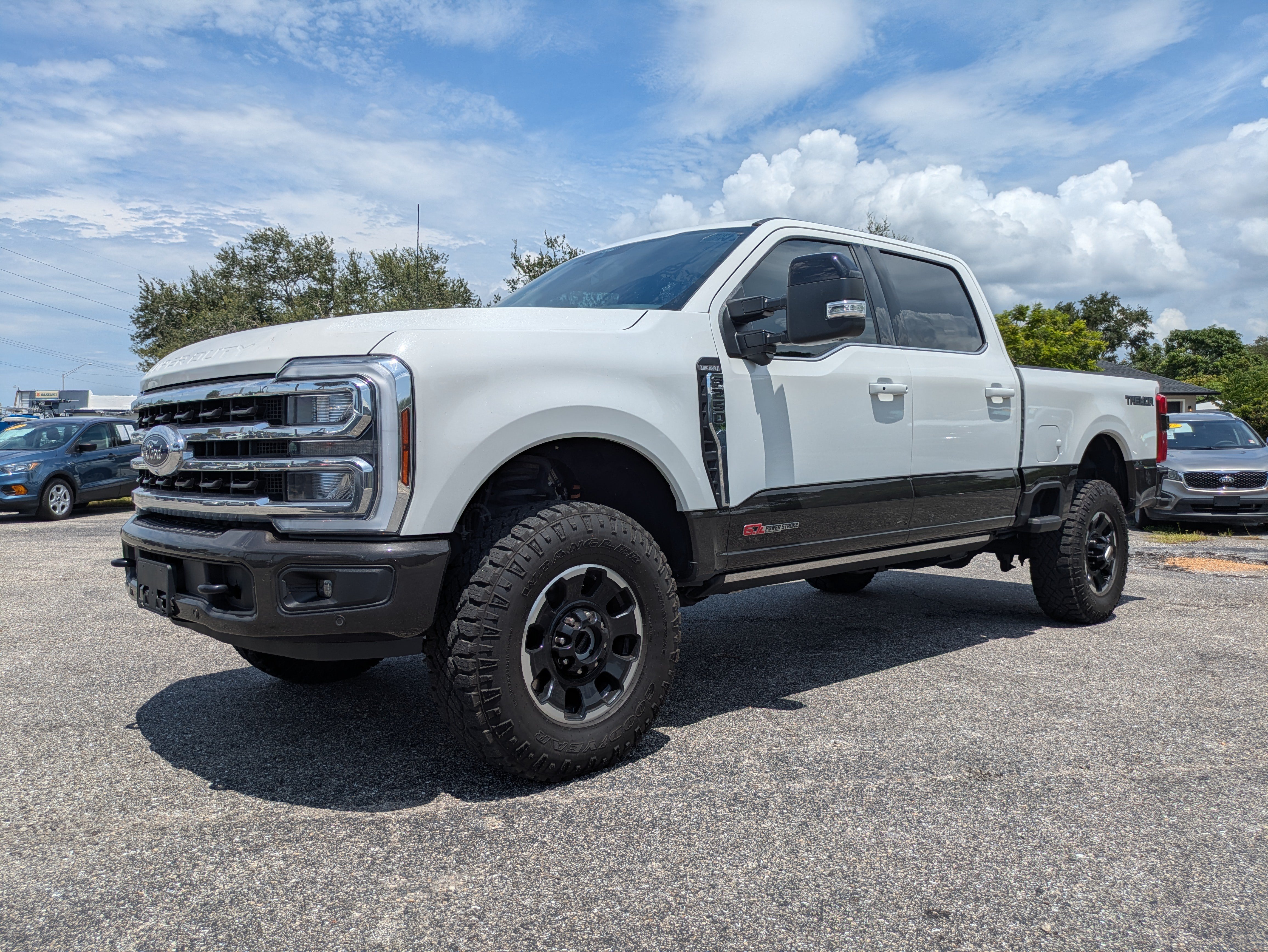 Used 2025 Ford F250 King Ranch w/ Tremor Off-Road Package AWD/4WD image 8