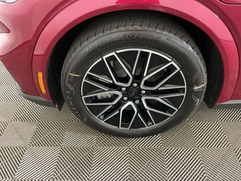 New 2025 Ford Mustang Mach-E Premium image 34