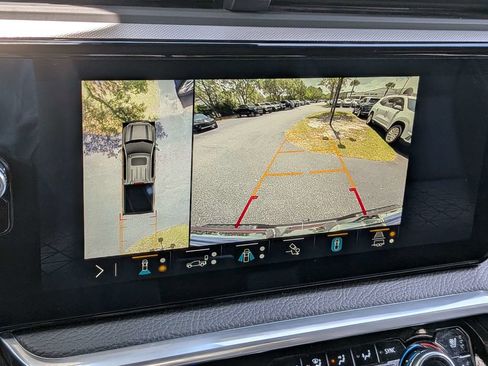 Used 2022 GMC Sierra 1500 Denali AWD/4WD image 19