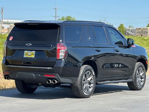 Used 2024 Chevrolet Tahoe Z71 w/ Z71 Off-Road Package AWD/4WD image 4