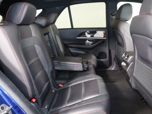 Used 2022 Mercedes-Benz GLE 53 AMG 4MATIC w/ 3rd Row Seat Package image 16