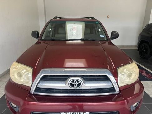 Used 2008 Toyota 4Runner SR5 RWD image 2