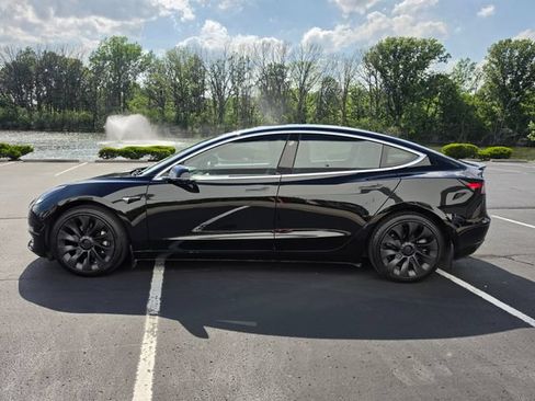 Used 2019 Tesla Model 3 Standard Range Plus RWD image 12