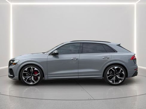 Used 2024 Audi RS Q8 image 2