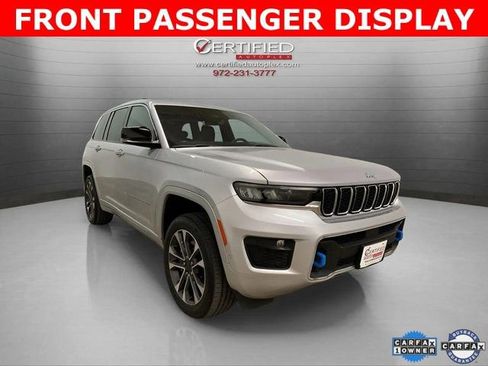 Used 2023 Jeep Grand Cherokee Overland w/ Luxury Tech Group IV image 3