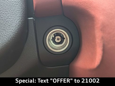 Used 2024 Nissan GT-R Premium w/ Premium Interior Package AWD/4WD image 28